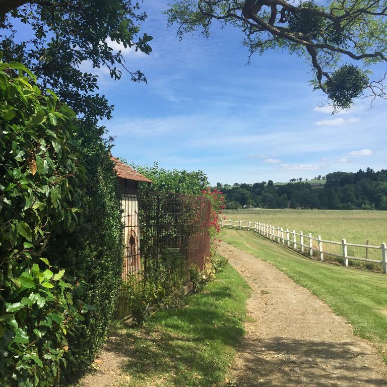 Le Manoir De Benedicte B&B Cahan Екстер'єр фото