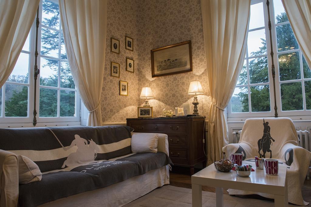 Le Manoir De Benedicte B&B Cahan Екстер'єр фото