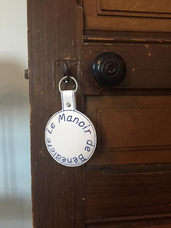 Le Manoir De Benedicte B&B Cahan Екстер'єр фото
